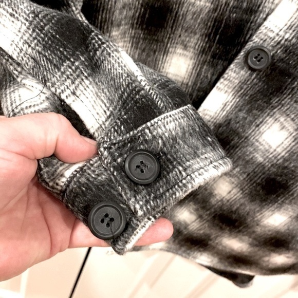 Lined Shacket Plaid Black & White NWT  Thread & Supply - Picture 10 of 11